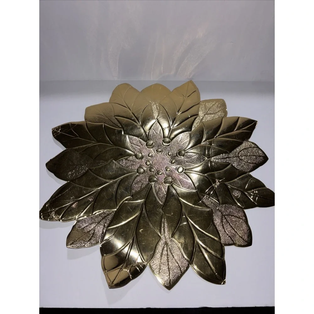 5 Vintage Gold Poinsettia Placemats Waterproof Holiday Table Decor 14.5